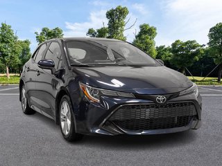 2020 Toyota Corolla Hatchback SE in Sherbrooke, Quebec - 2 - w320h240px