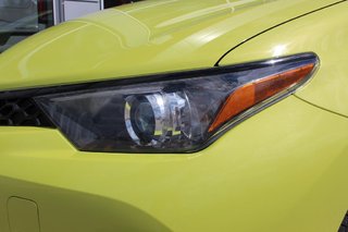 Toyota Corolla iM  2017 à Quebec, Québec - 14 - w320h240px