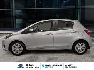 2018 Toyota Yaris Hatchback LE/hatchback in Sherbrooke, Quebec - 2 - w320h240px