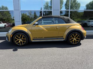 Volkswagen Beetle Convertible Dune Automatique 1.8TSI 2017 à Québec, Québec - 5 - w320h240px