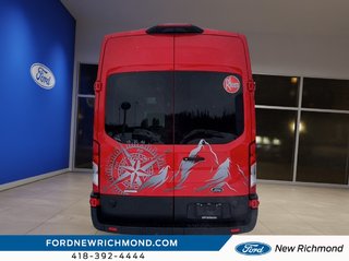 2025 Ford Transit T-250 EL TI toit surélevé 148 po PNBV de 9 070 lb in New Richmond, Quebec - 6 - w320h240px