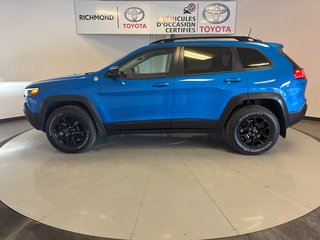 Jeep Cherokee Trailhawk Elite *TRÈS BAS KILOMÉTRAGE* 2022 à Richmond, Québec - 4 - w320h240px