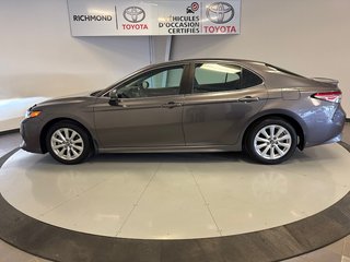 Toyota Camry SE *TRÈS BEAU VÉHICULE* 2019 à Richmond, Québec - 4 - w320h240px