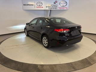 2022 Toyota Corolla LE *TRÈS BEAU VÉHICULE* in Richmond, Quebec - 6 - w320h240px