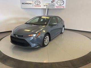 Toyota Corolla LE 2022 à Richmond, Québec - 2 - w320h240px