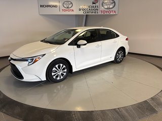 Toyota Corolla HYBRIDE LE AWD *BALANCE DE GARANTIE PROLONGÉE* 2023 à Richmond, Québec - 3 - w320h240px