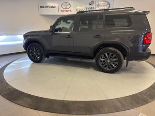 Toyota Land Cruiser PREMUIM + *DÉMO + RABAIS* 2024 à Richmond, Québec - 5 - w320h240px