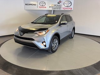 Toyota RAV4 Hybrid XLE AWD 2017 à Richmond, Québec - 2 - w320h240px