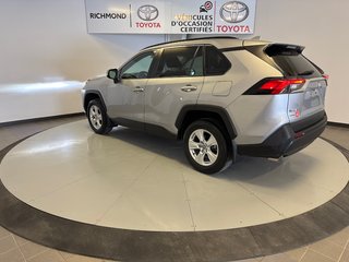 2019 Toyota RAV4 LE AWD *BAS KILOMÉTRAGE* in Richmond, Quebec - 6 - w320h240px