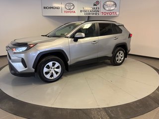 Toyota RAV4 LE FWD *TRÈS BEAU VÉHICULE* 2021 à Richmond, Québec - 3 - w320h240px