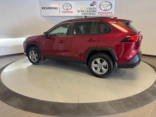 Toyota RAV4 XLE AWD *BAS KILO + BALANCE DE GARANTIE PROLONGÉE* 2025 à Richmond, Québec - 5 - w320h240px