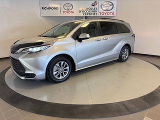 Toyota Sienna LE AWD *TRÈS BEAU VÉHICULE* 2022 à Richmond, Québec - 3 - w320h240px
