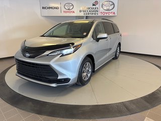 Toyota Sienna LE AWD *TRÈS BEAU VÉHICULE* 2022 à Richmond, Québec - 2 - w320h240px