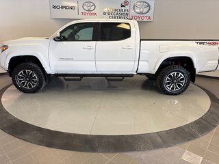 Toyota Tacoma TRD SPORT *TRÈS BEAU CAMION + BODY LIFT TOYOTA* 2023 à Richmond, Québec - 4 - w320h240px