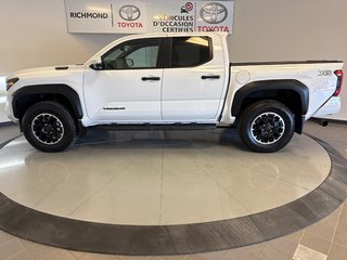 Toyota Tacoma TRD Hybrid *DÉMONSTRATEUR* 2025 à Richmond, Québec - 4 - w320h240px