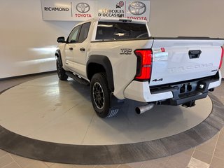 Toyota Tacoma TRD Hybrid *DÉMONSTRATEUR* 2025 à Richmond, Québec - 6 - w320h240px
