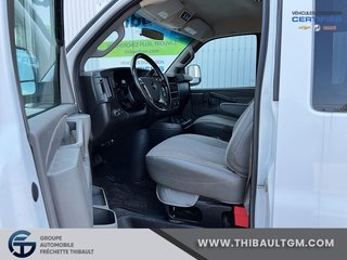 GMC SAVANA FOURGONNETTE DE TOURISME, 3500  2017 à Montmagny, Québec - 6 - w320h240px