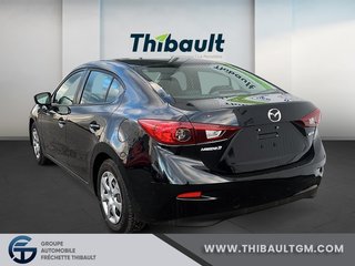 2014 Mazda 3 in Montmagny, Quebec - 4 - w320h240px