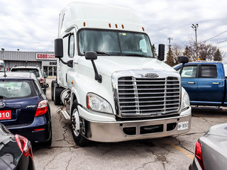 2017 FREIGHTLINER Cascadia Highway Tractor | PW,PL,PM | T/C | CD | A/C | Sleeper Cab | 10 Speed Manual | Air Brakes