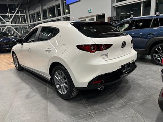 Mazda3 Sport GS Luxe 2024