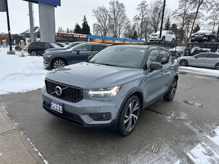 2021 Volvo XC40 R-Design 4 Cylinder Engine 2.0L/120CI All Wheel Drive