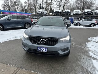 2021 Volvo XC40 R-Design 4 Cylinder Engine 2.0L/120CI All Wheel Drive