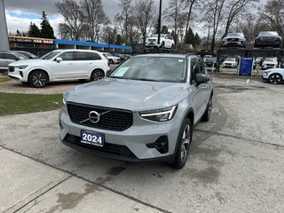 2024 Volvo XC40 Plus Dark Theme 4 Cylinder Engine 2.0L All Wheel Drive