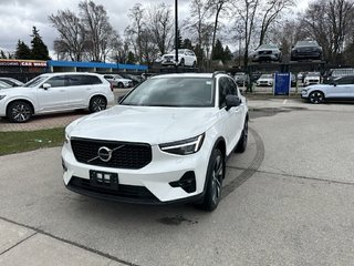 2024 Volvo XC40 Plus Dark Theme 4 Cylinder Engine 2.0L All Wheel Drive