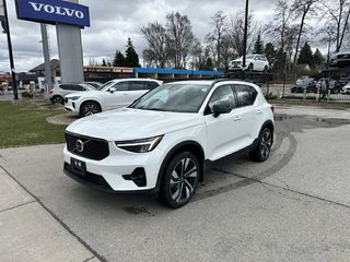 2024 Volvo XC40 Plus Dark Theme 4 Cylinder Engine 2.0L All Wheel Drive