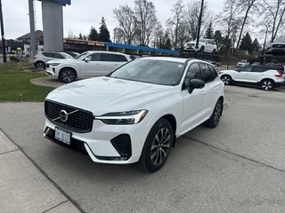 2025 Volvo XC60 Plus Dark Theme 4 Cylinder Engine 2.0L All Wheel Drive