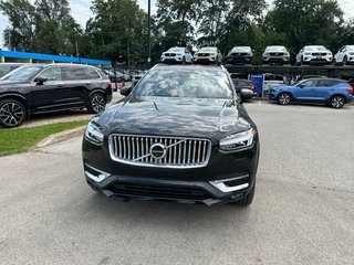 2025 Volvo XC90 Ultra Bright Theme 4 Cylinder Engine 2.0L All Wheel Drive