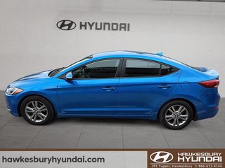2017 Hyundai Elantra GL in Hawkesbury, Ontario - 5 - w320h240px