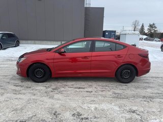 2020 Hyundai Elantra Preferred in Hawkesbury, Ontario - 4 - w320h240px