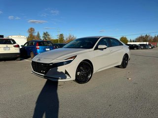 2023  Elantra Preferred in Hawkesbury, Ontario - 2 - w320h240px