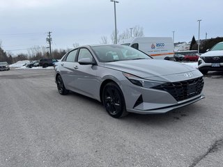 2023 Hyundai Elantra Preferred in Hawkesbury, Ontario - 6 - w320h240px