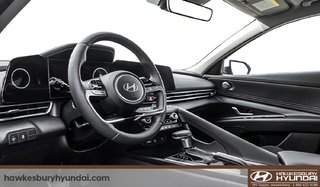 2025 Hyundai Elantra Preferred with Tech Pkg in Hawkesbury, Ontario - 6 - w320h240px
