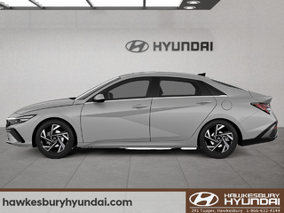 2025 Hyundai Elantra Preferred with Tech Pkg in Hawkesbury, Ontario - 2 - w320h240px