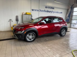 Hyundai Kona Essential 2023 à Hawkesbury, Ontario - 3 - w320h240px