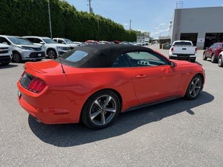 Ford Mustang V6 décapotable 2016 à Hawkesbury, Ontario - 3 - w320h240px