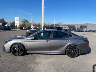 2025 Toyota Camry Hybrid XSE AWD in Hawkesbury, Ontario - 2 - w320h240px