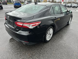 Camry XLE 4CYL NAVIGATION LEATHER LOW KM MAGS SUNROOF 2020 à Hawkesbury, Ontario - 4 - w320h240px