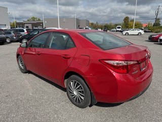 2017 Toyota Corolla LE in Hawkesbury, Ontario - 3 - w320h240px