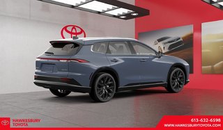 2026 Toyota Crown Signia Limited in Hawkesbury, Ontario - 3 - w320h240px