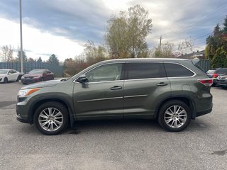 2014 Toyota Highlander XLE in Hawkesbury, Ontario - 2 - w320h240px