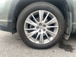 2014 Toyota Highlander XLE in Hawkesbury, Ontario - 6 - w320h240px
