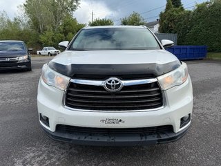 2015 Toyota Highlander XLE in Hawkesbury, Ontario - 2 - w320h240px