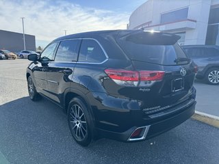 2018  Highlander SE AWD V6 ECP 1 YEAR OR 35000 KM 7PASS LEATHER NAV in Hawkesbury, Ontario - 3 - w320h240px