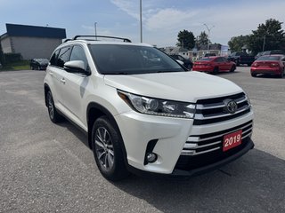 2019  Highlander XLE in Hawkesbury, Ontario - 5 - w320h240px