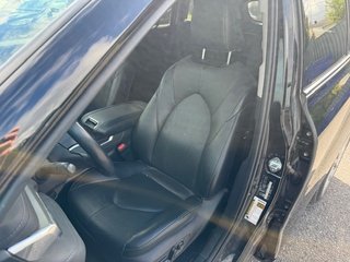 2023 Toyota Highlander Hybrid Limited in Hawkesbury, Ontario - 6 - w320h240px