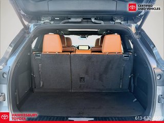 Toyota Highlander Hybrid Limited PLATINUM 2023 à Hawkesbury, Ontario - 6 - w320h240px